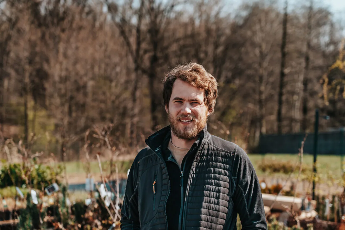 Michal Pytlík v zahradním studiu